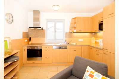 Ferienwohnung Antoine - Küchenzeile · © Silvia Priebe